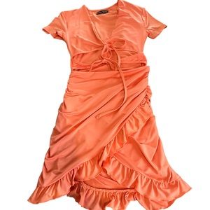 Orange scrunch dress m
